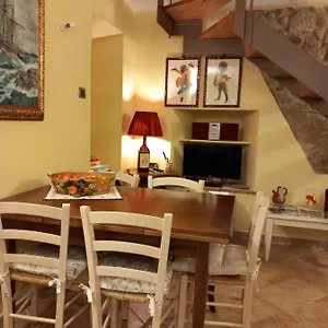 Linda's Appartamento